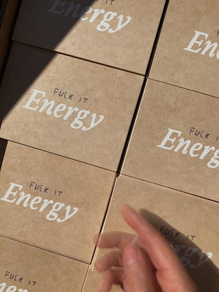 FUCK IT ENERGY - POSTKARTE